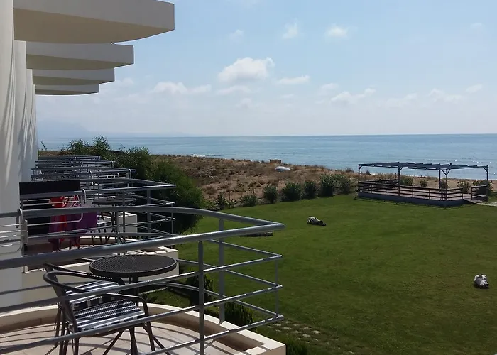 Ostria Hotel Kakovatos Beach