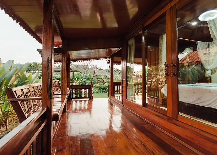 Thai House Resort