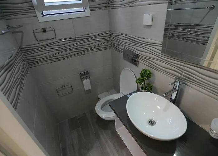 Olga Beach Apartment 28