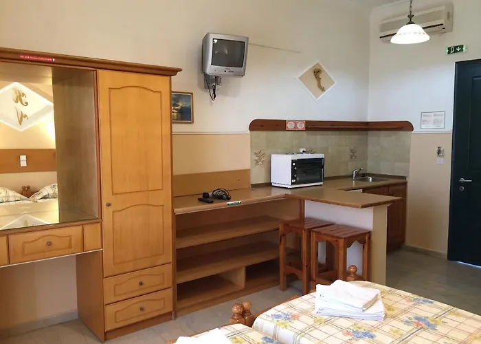 Eleni Apartments