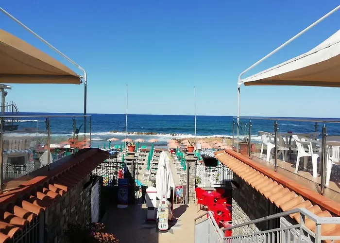 Tana delle Sirene Cilento Coast Acciaroli Sea Pollica