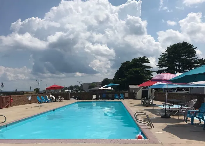 River Edge Inn