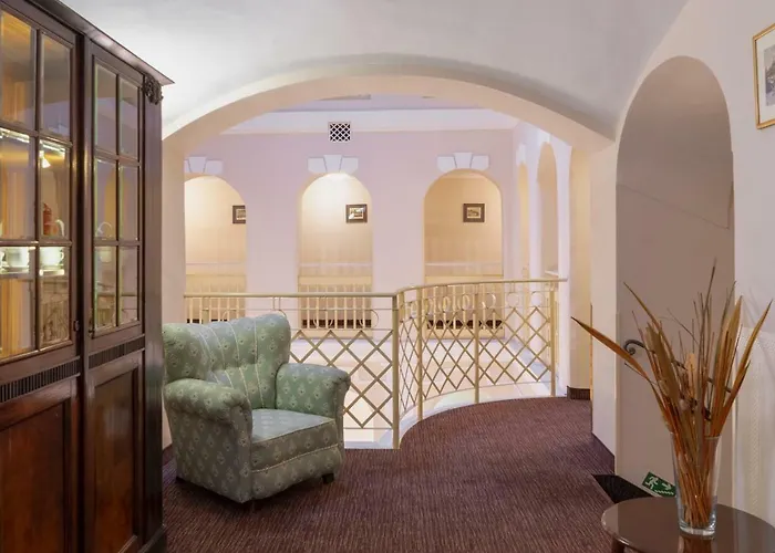 Promenada Romantic Hotel