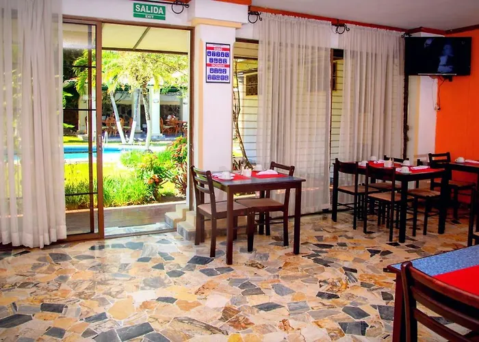 Hotel Santa Elena