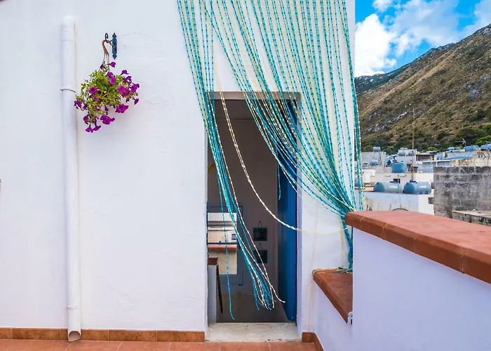 Giulia e Pietro - Marettimo Apartments