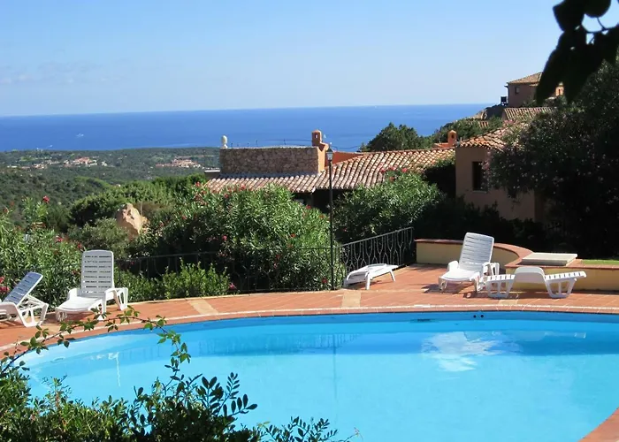 Appartamenti con piscina - Appartamentiflarida Porto Cervo