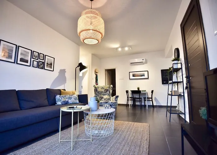 Limegrove Holiday Apartment