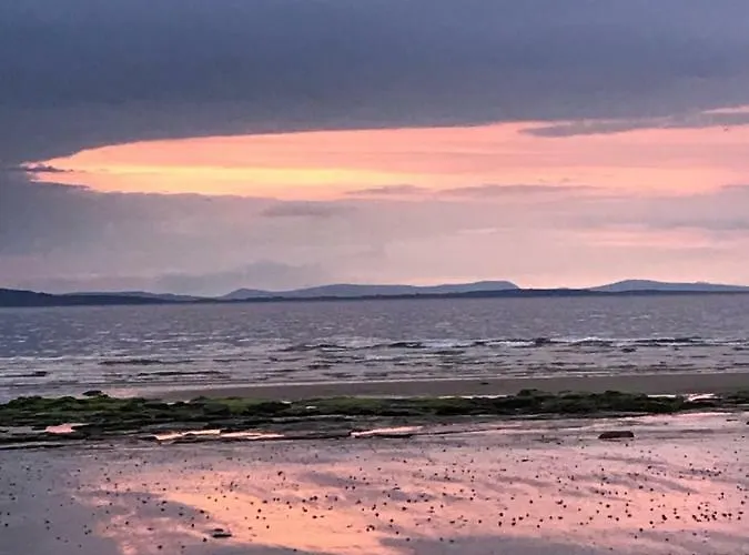 Ceol Na Mara Cottage By The Sea