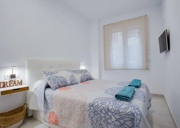 Iceberg Luxury Tarifa Free Parking