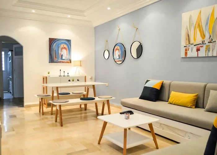 Cosy Apartment @ La Marsa Corniche-Beach