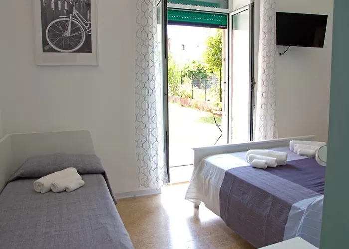 Valente Rooms