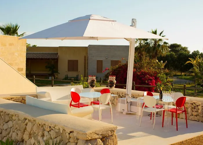 Le Suites Del Carrubo