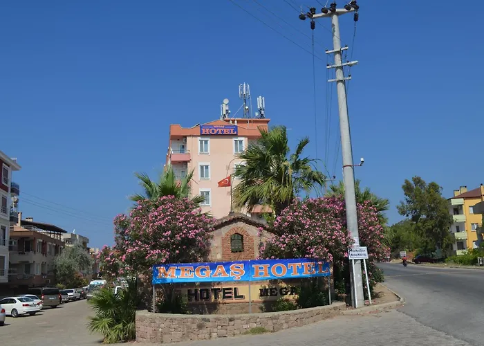 Megas Hotel