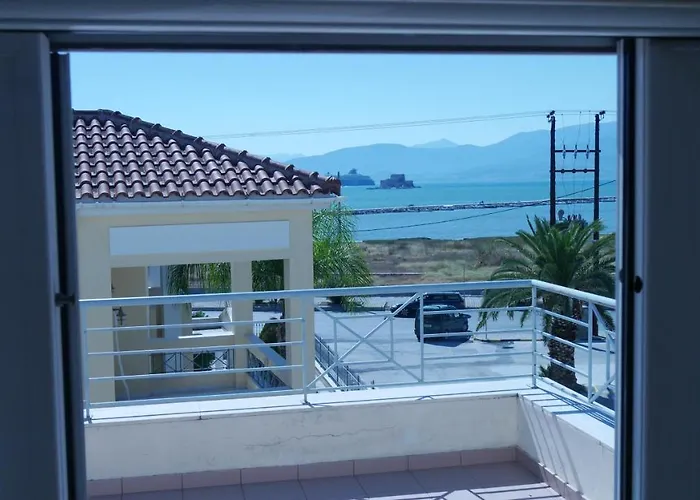 Villa With The View Of Palamidi And Bourtzi