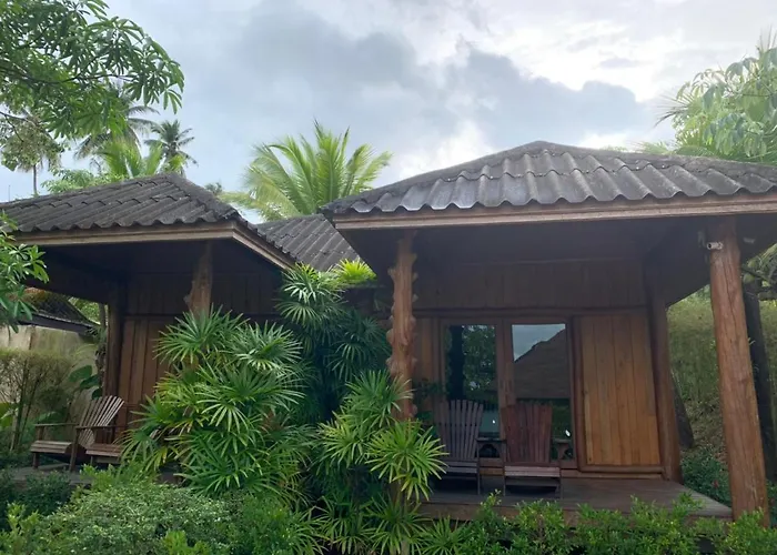 Thiwson Beach Resort - Sha Extra Plus