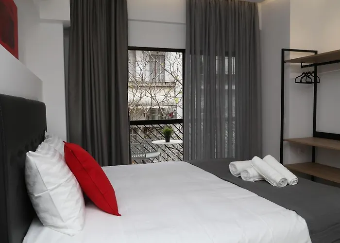 Zh Luxury Suites