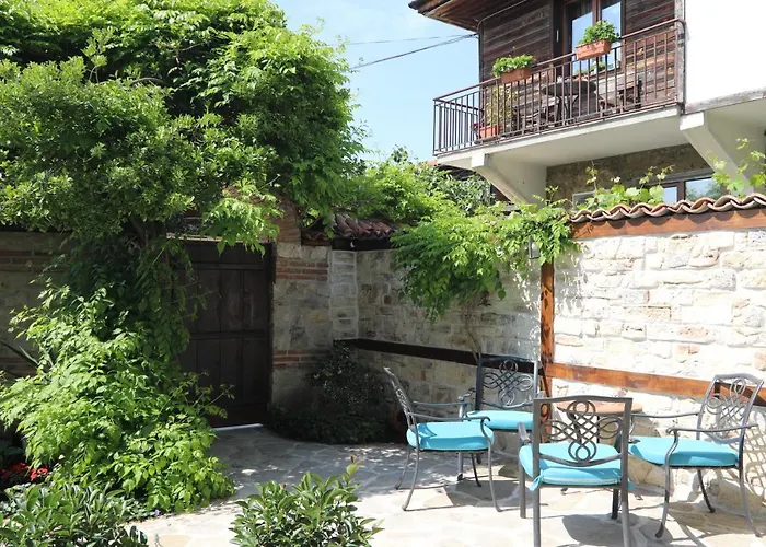 Kirios Hotel